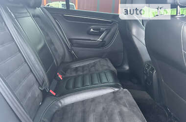 Купе Volkswagen CC / Passat CC 2012 в Киеве