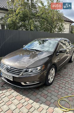 Купе Volkswagen CC / Passat CC 2012 в Тернополе