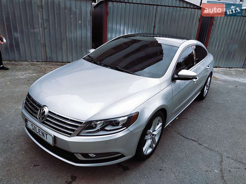 Купе Volkswagen CC / Passat CC 2012 в Кропивницком
