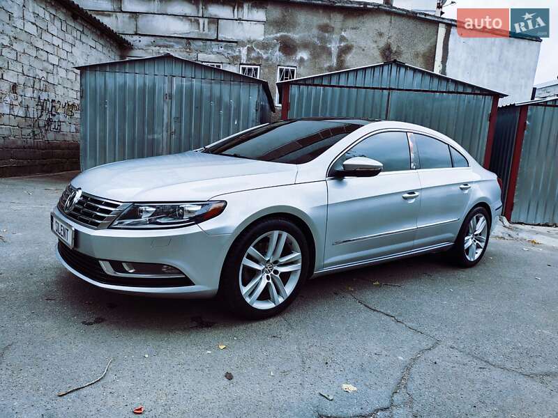 Купе Volkswagen CC / Passat CC 2012 в Кропивницком