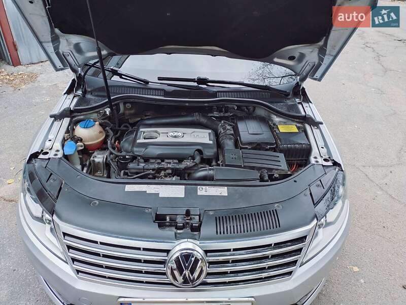 Купе Volkswagen CC / Passat CC 2012 в Кропивницком
