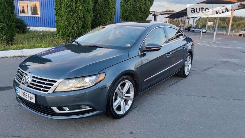 Купе Volkswagen CC / Passat CC 2012 в Полтаві
