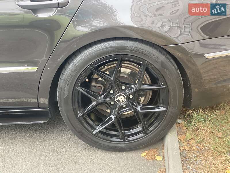 Купе Volkswagen CC / Passat CC 2011 в Києві фото 12 Купе Volkswagen CC / Passat CC 2011 в Києві