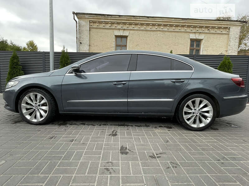 Купе Volkswagen CC / Passat CC 2012 в Черкассах