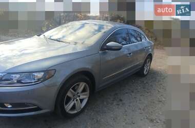 Купе Volkswagen CC / Passat CC 2012 в 