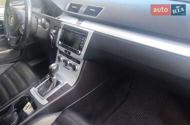 Купе Volkswagen CC / Passat CC 2012 в 