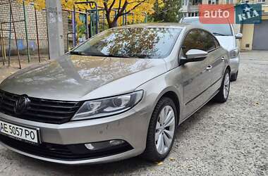 Купе Volkswagen CC / Passat CC 2012 в Днепре