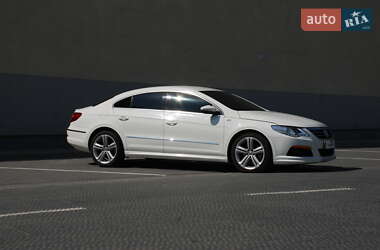 Купе Volkswagen CC / Passat CC 2011 в Львові