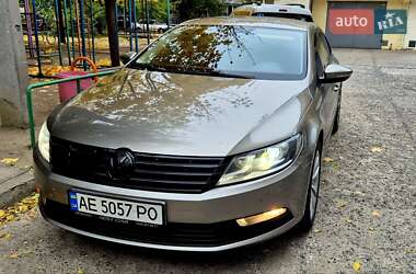 Купе Volkswagen CC / Passat CC 2012 в Днепре