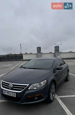 Купе Volkswagen CC / Passat CC 2009 в Киеве