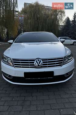 Купе Volkswagen CC / Passat CC 2014 в Черновцах