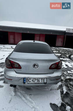 Купе Volkswagen CC / Passat CC 2008 в Калиновке