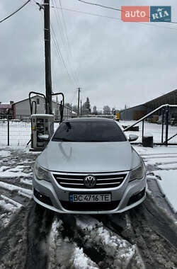 Купе Volkswagen CC / Passat CC 2008 в Калиновке