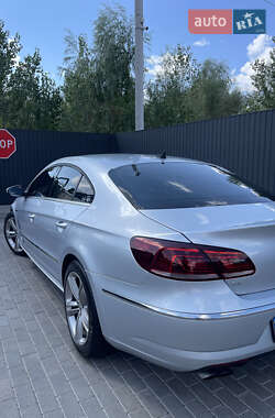 Купе Volkswagen CC / Passat CC 2012 в Березані