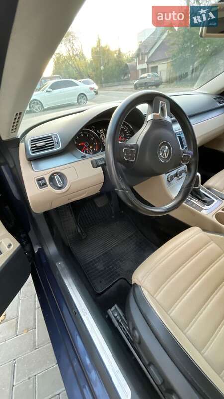 Купе Volkswagen CC / Passat CC 2012 в Одессе