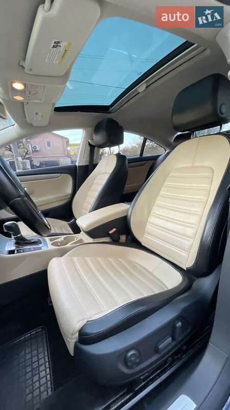 Купе Volkswagen CC / Passat CC 2012 в Одессе