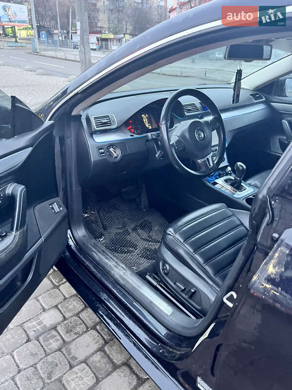 Купе Volkswagen CC / Passat CC 2012 в Сумах