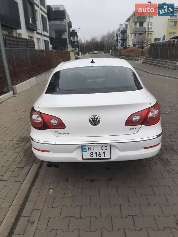 Купе Volkswagen CC / Passat CC 2010 в Херсоне