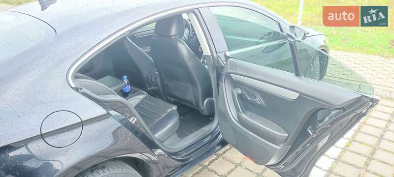 Купе Volkswagen CC / Passat CC 2011 в Полтаве