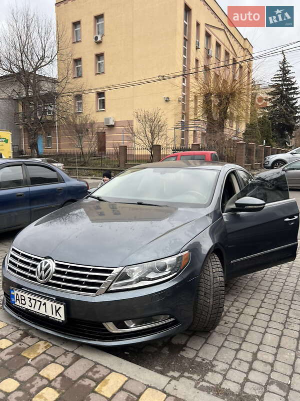Купе Volkswagen CC / Passat CC 2013 в Вінниці