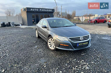 Купе Volkswagen CC / Passat CC 2011 в Луцьку