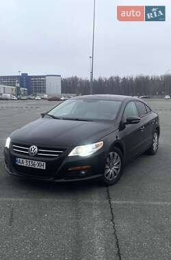 Купе Volkswagen CC / Passat CC 2010 в Киеве