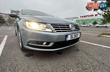 Купе Volkswagen CC / Passat CC 2013 в Миколаєві