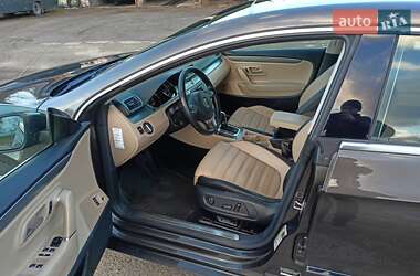 Купе Volkswagen CC / Passat CC 2012 в Косове