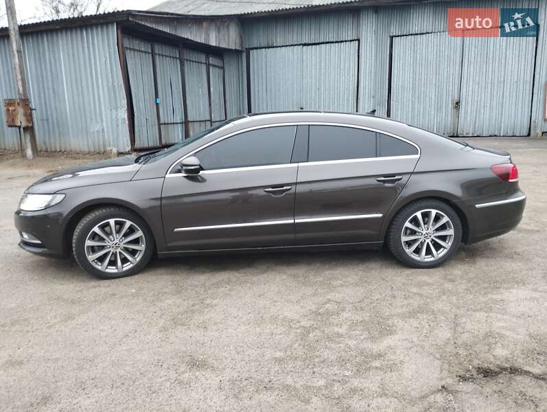 Купе Volkswagen CC / Passat CC 2013 в Киеве фото 3 Купе Volkswagen CC / Passat CC 2013 в Киеве