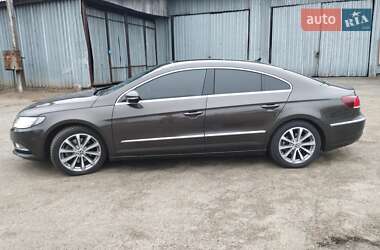 Купе Volkswagen CC / Passat CC 2013 в 