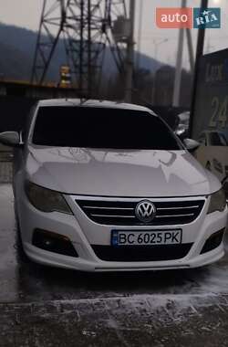 Купе Volkswagen CC / Passat CC 2010 в Стрию