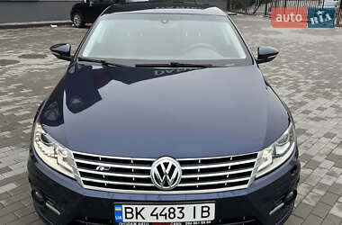 Купе Volkswagen CC / Passat CC 2014 в Києві