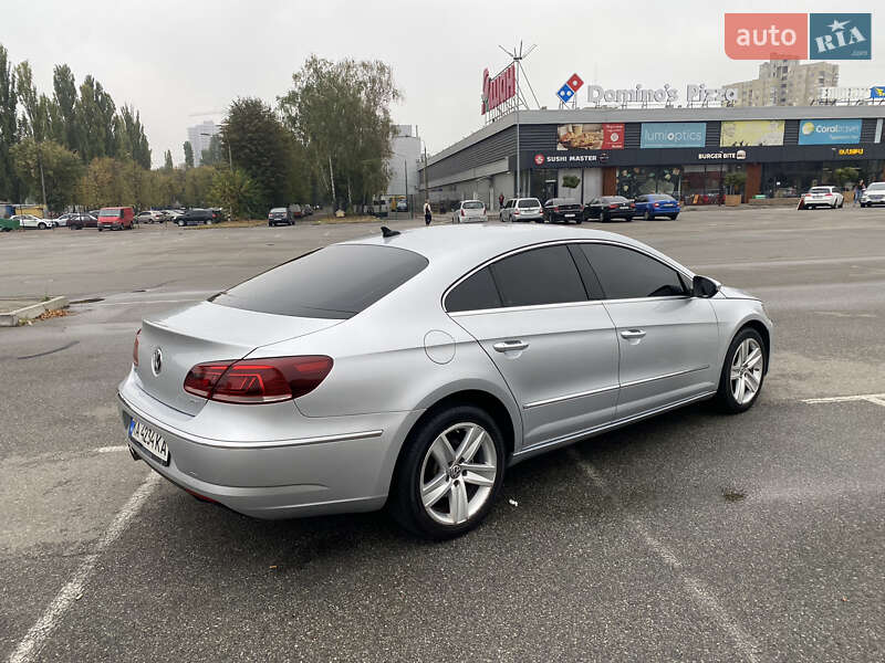 Купе Volkswagen CC / Passat CC 2013 в Киеве