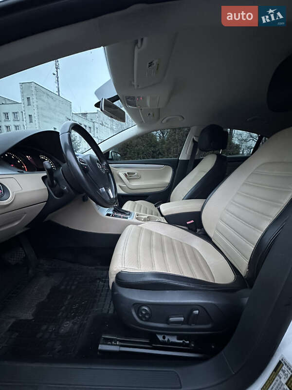 Купе Volkswagen CC / Passat CC 2012 в Днепре