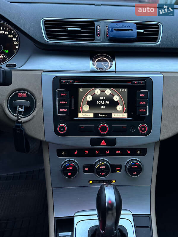 Купе Volkswagen CC / Passat CC 2012 в Днепре