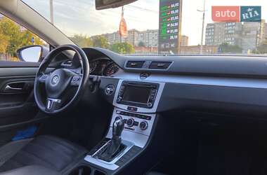 Купе Volkswagen CC / Passat CC 2013 в Теофіполі