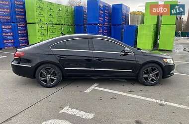 Купе Volkswagen CC / Passat CC 2015 в Києві