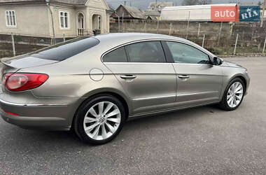 Купе Volkswagen CC / Passat CC 2010 в 