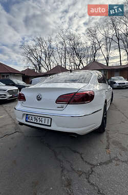 Купе Volkswagen CC / Passat CC 2012 в Києві