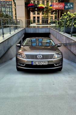 Купе Volkswagen CC / Passat CC 2012 в Дніпрі