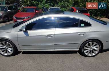 Купе Volkswagen CC / Passat CC 2012 в Киеве