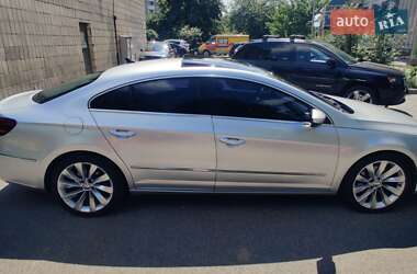 Купе Volkswagen CC / Passat CC 2012 в Киеве