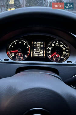 Купе Volkswagen CC / Passat CC 2013 в 