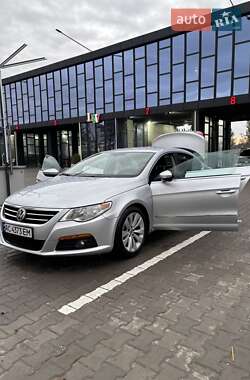 Купе Volkswagen CC / Passat CC 2010 в Ровно