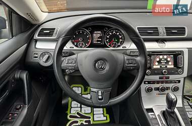 Купе Volkswagen CC / Passat CC 2014 в Києві