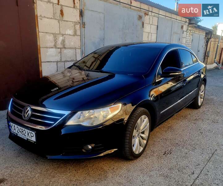 Купе Volkswagen CC / Passat CC 2008 в Києві