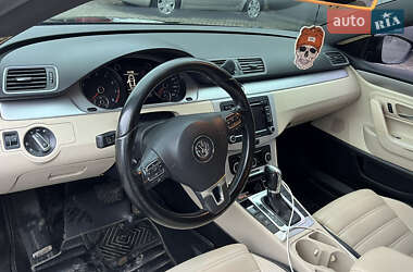 Купе Volkswagen CC / Passat CC 2011 в Дніпрі