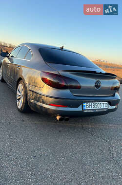 Купе Volkswagen CC / Passat CC 2010 в Доброславе