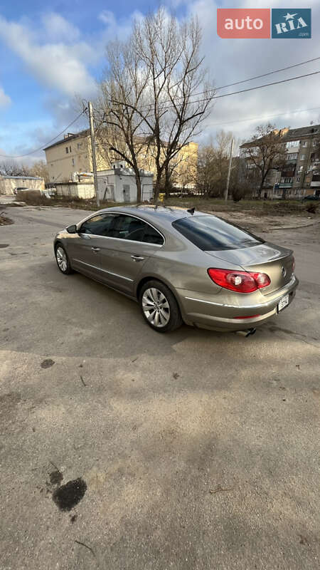 Купе Volkswagen CC / Passat CC 2011 в Херсоне