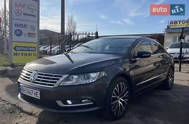 Купе Volkswagen CC / Passat CC 2013 в Миколаєві